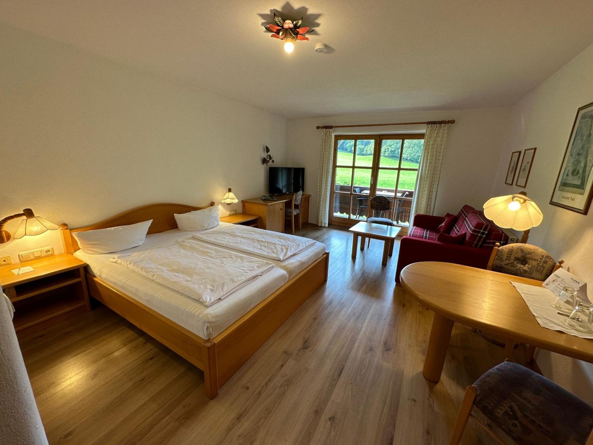 Landhotel Maiergschwendt Ruhpolding Exterior photo